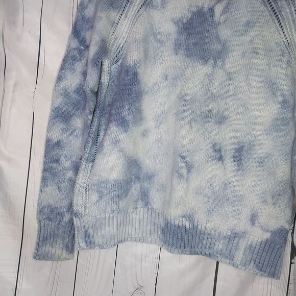 American Eagle Blue Tie-Dye Boho Y2K Knit Pullover Sweater - Picture 9 of 9